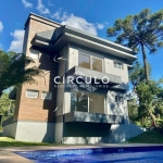 Elegante casa com três dormitórios suite master e piscina em Gramado