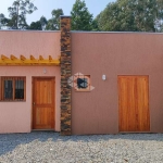 Casa de dois dormitórios em canela Bairro São Lucas