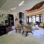 Casa-Sobrado a venda no bairro Fátima/Canoas, com piscina, 3 dormitórios,3 vagas de garagem, Patio e churrasqueira.Aceita Financiamento e avalia Dação