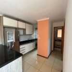 Apartamento mobiliado com 2 dormitorios com garagem e sacada