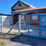 Casa de 2 dormitórios, 2 banheiros, mobiliada, ampla sala, lado mar em Capão da Canoa.