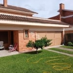 Sobrado em Xangri-lá - 5 Dormitórios - Ideal para Famílias Grandes ou Investimento!