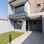Sobrado de lançamento com 3 suítes e 1 banheiro para vender por R$ 1.107.560 no bairro Água Verde, Curitiba-PR.