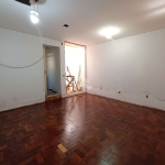 Apartamento Garden de 3 dormitórios no Centro Histórico