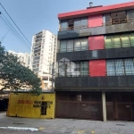 Apartamento de 01 dormitório no Bairro Floresta.