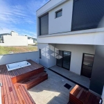 Casa em Pedra Branca _Palhoça, com jacuzzi e 3 suites.