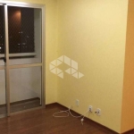 Apartamento em Jardim Santa Teresinha