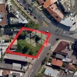 Terreno com 672 m² área total, no bairro Cristo Redentor em Porto Alegre/RS.