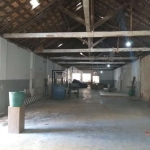 Galpão industrial com 385,28 m²,  com viabilidade para prédio comercial - Centro