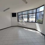 SALA COMERCIAL NO CENTRO DE FLORIANÓPOLIS COM 1 VAGA DE GARAGEM E EXCELENTE LOCALIZAÇÃO