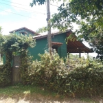 CASA A VENDA NO CANTO SUL DA PRAIA DO SILVEIRA