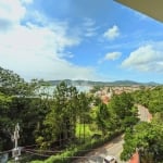 Casa de alto padrão com 4 suítes e vista panorâmica para o mar em Garopaba