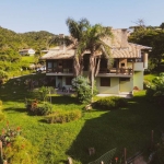 Casa  a venda á 20 metros do mar na praia da  Vigia com vista panorâmica