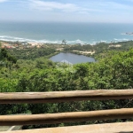 CASA À VENDA NA PRAIA DO ROSA COM 300M2 DE FRENTE PARA O MAR