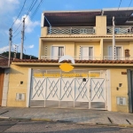 Sobrado na Vila Constança; (2) Suítes; 3 Banheiros; 2 Vagas; 85m²