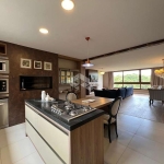 Apartamento 3 dormitórios/suítes + lavabo, 183m³, 2 vagas no Centro de Gramado