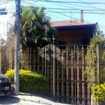 CASA NO JARDIM MARINGA COM 4 QUARTOS