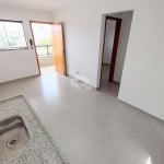 APARTAMENTO COM 2 QUARTOS NA VILA RÉ