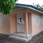 Duas casas em terreno no bairro Igara - Canoas.