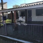 Casa em Condomínio com 2 dormitórios, 2 vagas, Bairro Igara/ Canoas