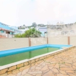 Casa de 4d com piscina e vista do Guaíba no Alto Teresópolis