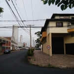 Casa sobrado Bairro São João junto ao Bourbon Assis Brasil