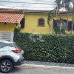 Casa à venda com 180m², 3 quartos e 1 vaga