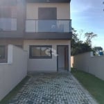 Casa geminada com 2 dormitórios no bairro São João do Rio Vermelho em Florianópolis/SC