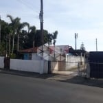 Casa com 3 dormitórios no bairro Ingleses do Rio Vermelho em Florianópois/SC