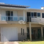 Casa com 3 dormitórios no bairro Ingleses