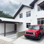 Casa em condomínio fechado a venda em Santo Antônio de Lisboa