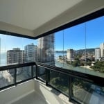 Apartamento 03 Suítes a 150m do Mar Meia Praia, Itapema em excelente localização  próximo ao píer