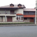 Casa / sobrado com 4 Dormitórios. para Venda, por R$ 1.200.000,00