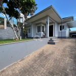 Casa 3 dormitorios , suite master, piscina, localização nobre