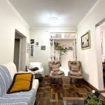 Apartamento de 2 dormitórios , com 2 patios (gardens) no bairro Petrópolis