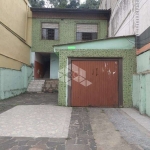 Casa estilo sobrado 4 dormitórios, bairro agronomia em Porto Alegre,