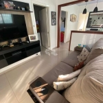 Vendo Linda Casa, toda reformado e regularizada.