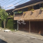 Casa Ampla à Venda no Jardim Bussocaba, Osasco - R$ 700.000,00/aceita permuta por sitio