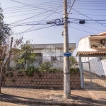 Casa com 2 dormitórios, com 4 vagas,  no Bairro Sarandi PORTO ALEGRE RS