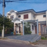 Casa com 3 dormitórios e piscina no Santo Antônio