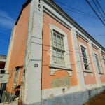 Casa à venda no centro de Santa Maria.