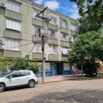 Apartamento 2D com PÁTIO  na Rua da República , 20 metros  da João Alfredo