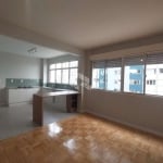 Apartamento Semimobiliado , no Centro