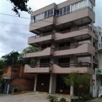 Apartamento com 3 dormitórios  sendo um suíte, são 150 m² de área privativa.