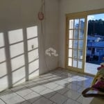 Casa e ponto comercial com amplo terreno, 220, 00 m² no Bairro Charqueadas.