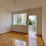 Apartamento de 2 dormitórios com 70m² no bairro Jardim Botânico