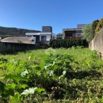 Terreno no loteamento Village III na Lagoa da Conceição - 733,80m² - R$ 2.200.000,00