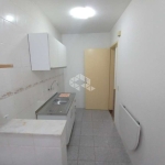 Apartamento Próximo da PUC,  Reformado, 1 dormitório, Living com Sacada fechada com vidro.