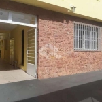 Sobrado com 5 Quartos e 4 banheiros à Venda, 198 m²