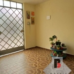 Terreno com 3 casas